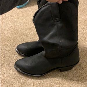 NEVER WORN slouchy cowgirl boots